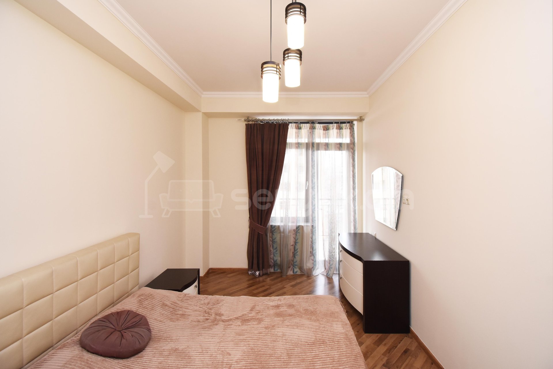 3 Սենյականոց Բնակարան Նորակառույցում, 135քմ, 11/21 հարկ, Կապիտալ Վերանորոգված, Կահավորված, Արևկող