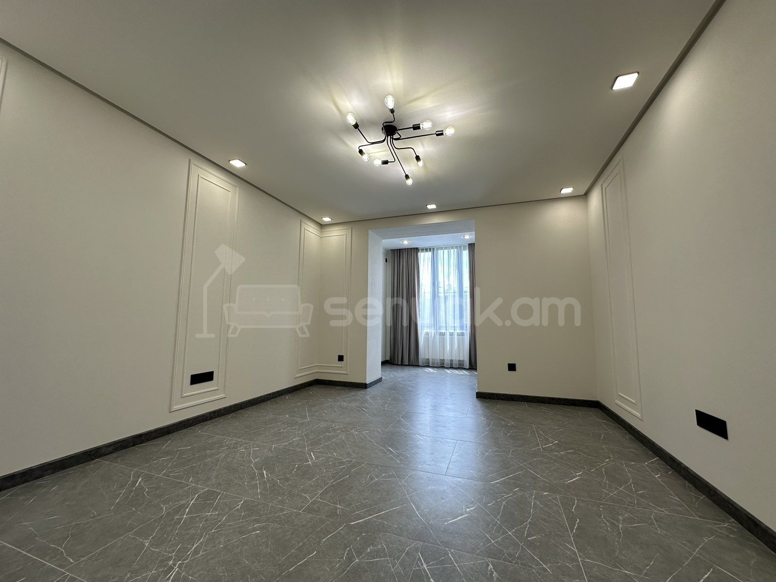 2 Սենյականոց Բնակարան Քարե Շենքում, 46քմ, 5/7 հարկ, Կապիտալ Վերանորոգված