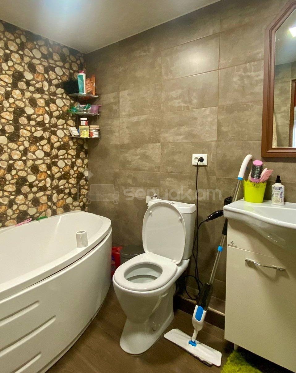 3 Սենյականոց Բնակարան, 90քմ, 9/14 հարկ, Կապիտալ Վերանորոգված, Կահավորված, Արևկող