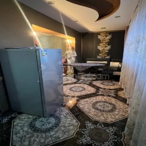 2 Սենյականոց Բնակարան, 80քմ, 5/9 հարկ, Կապիտալ Վերանորոգված, Կահավորված, Արևկող