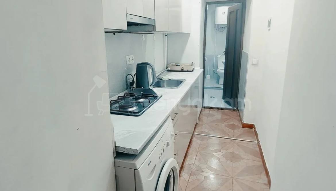 2 Սենյականոց Բնակարան Քարե Շենքում, 40քմ, 1/5 հարկ, Կոսմետիկ Վերանորոգված, Կահավորված