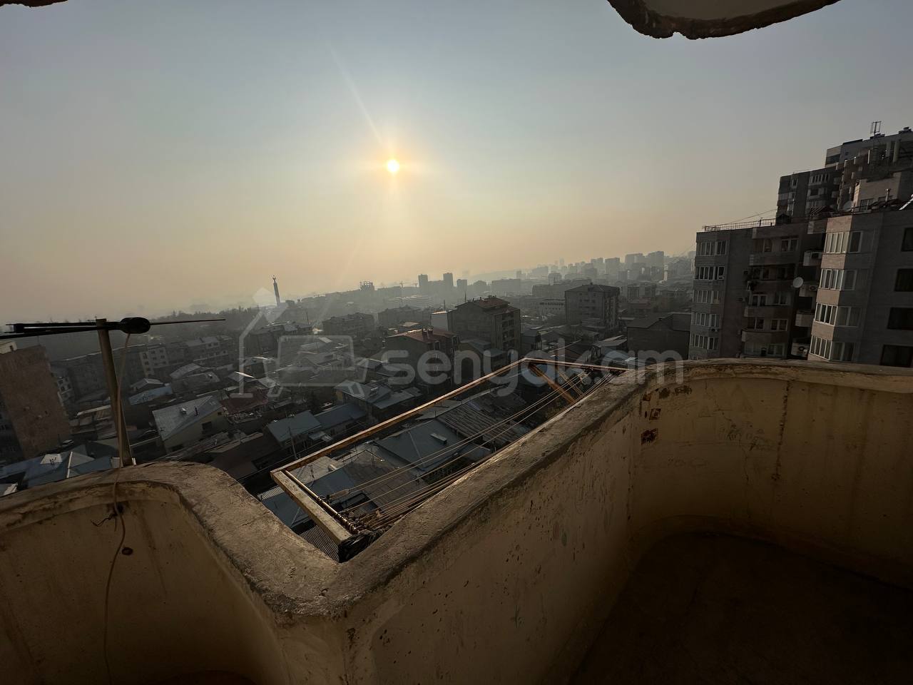 3 Սենյականոց Բնակարան, 100քմ, 11/16 հարկ, Կապիտալ Վերանորոգված, Կահավորված, Արևկող