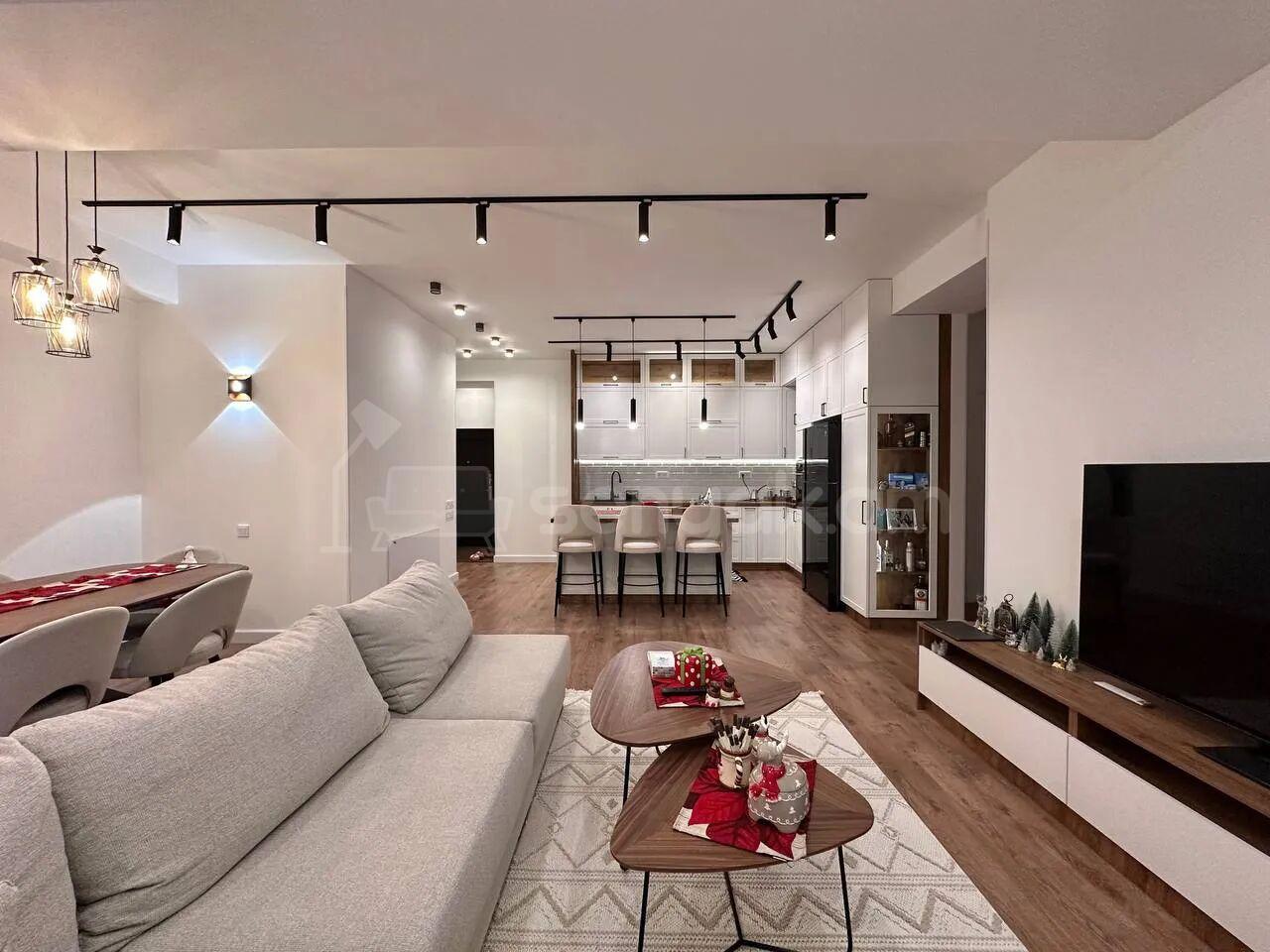 4 Սենյականոց Բնակարան Նորակառույցում, 108քմ, 12/16 հարկ, Դիզայներական Վերանորոգված, Կահավորված, Արևկող