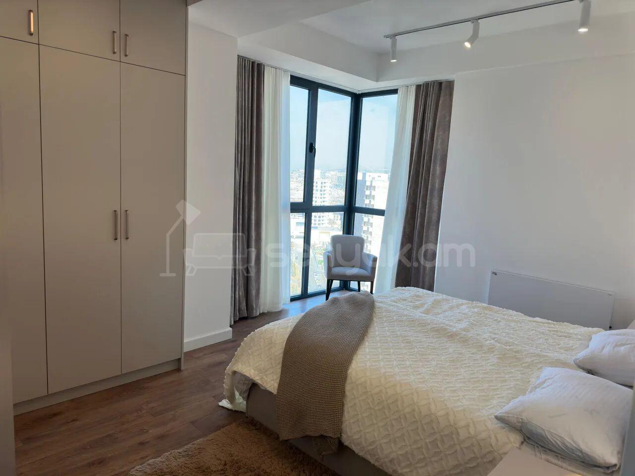 4 Սենյականոց Բնակարան Նորակառույցում, 108քմ, 12/16 հարկ, Դիզայներական Վերանորոգված, Կահավորված, Արևկող