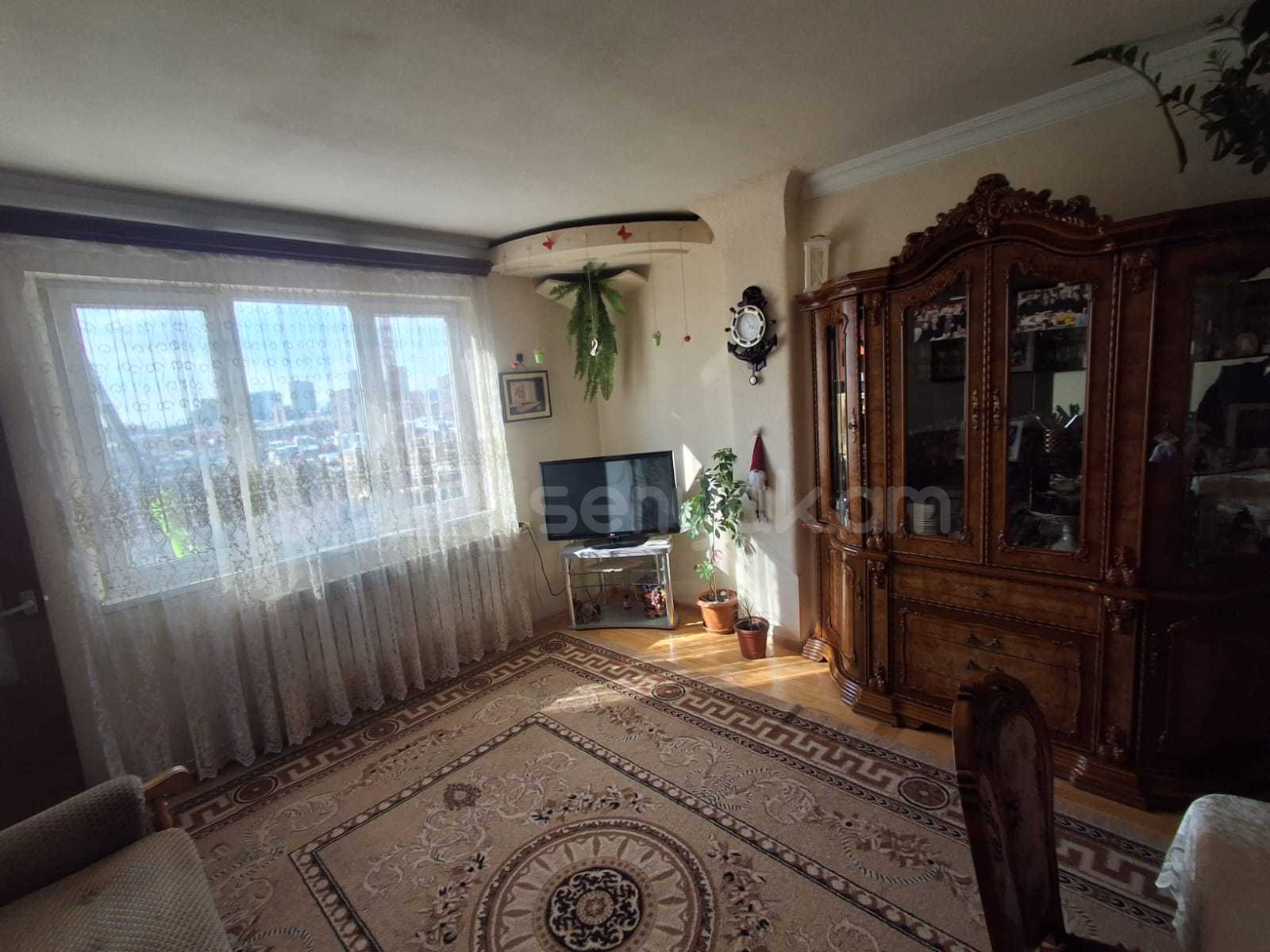 3 Սենյականոց Բնակարան, 67քմ, 3/12 հարկ, Կապիտալ Վերանորոգված