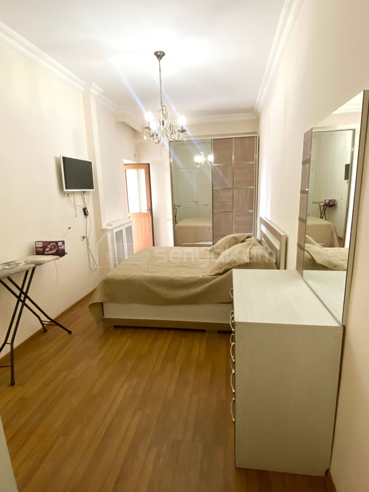 2 Սենյականոց Բնակարան, 79քմ, 4/10 հարկ, Կապիտալ Վերանորոգված, Կահավորված, Արևկող