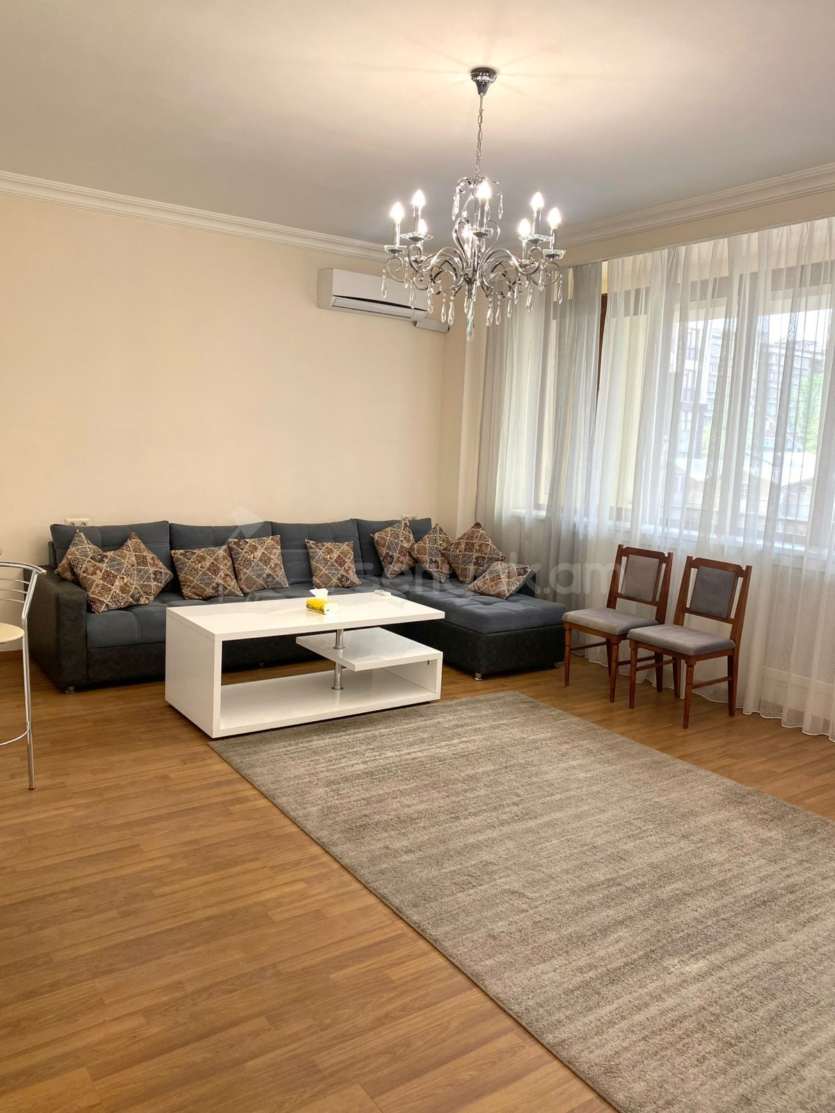 2 Սենյականոց Բնակարան, 79քմ, 4/10 հարկ, Կապիտալ Վերանորոգված, Կահավորված, Արևկող