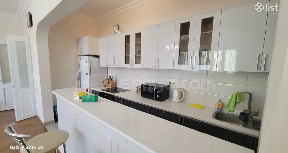 2 Սենյականոց Բնակարան, 79քմ, 4/10 հարկ, Կապիտալ Վերանորոգված, Կահավորված, Արևկող