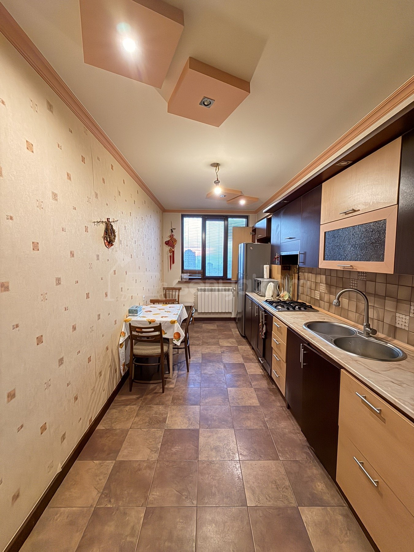 2 Սենյականոց Բնակարան, 71քմ, 8/16 հարկ, Կապիտալ Վերանորոգված