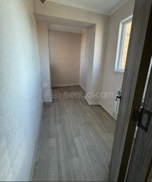 2 Սենյականոց Բնակարան, 65քմ, 9/10 հարկ, Կապիտալ Վերանորոգված, Կահավորված, Արևկող