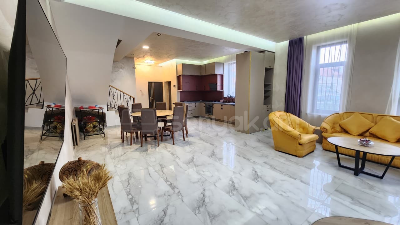 6 Սենյականոց Սեփական Տուն, 180քմ, Կապիտալ Վերանորոգված, Կահավորված