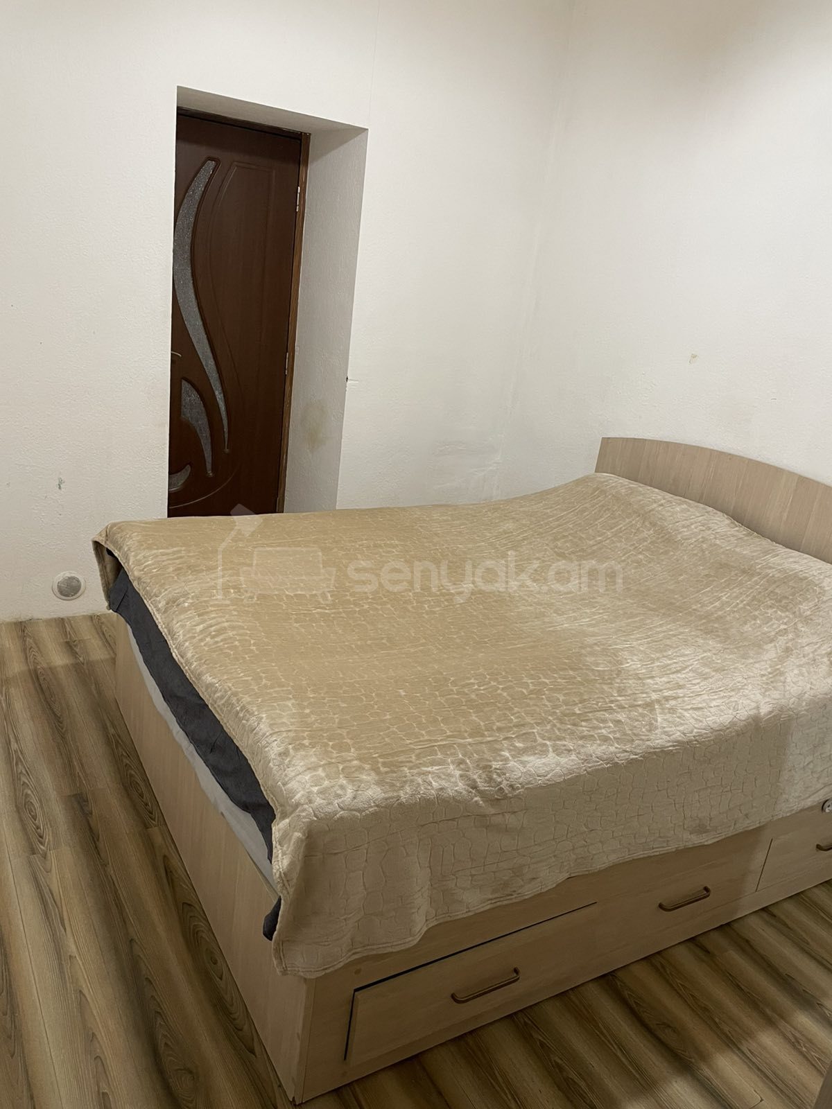 2 Սենյականոց Բնակարան Քարե Շենքում, 55քմ, 3/4 հարկ, Կապիտալ Վերանորոգված, Կահավորված, Արևկող