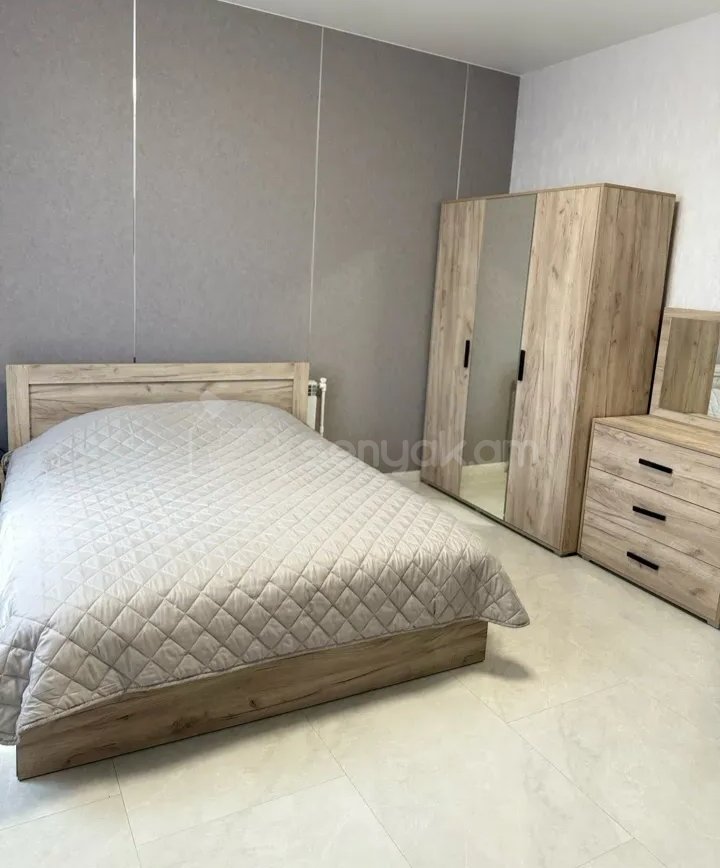 4 Սենյականոց Շքեղ Առանձնատուն, 300քմ, Լողավազանով