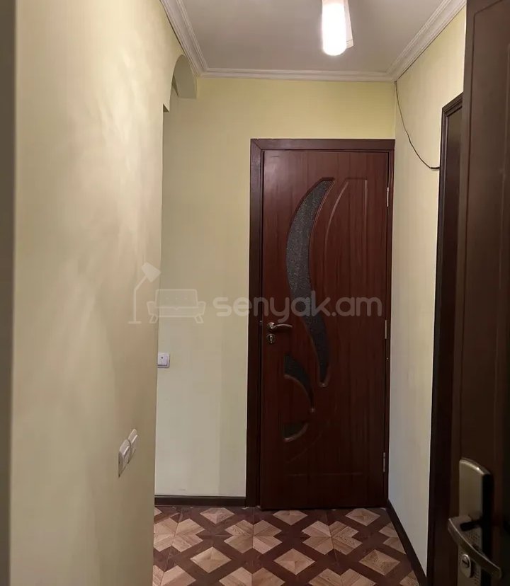 2 Սենյականոց Բնակարան, 56քմ, 3/5 հարկ, Կապիտալ Վերանորոգված, Կահավորված