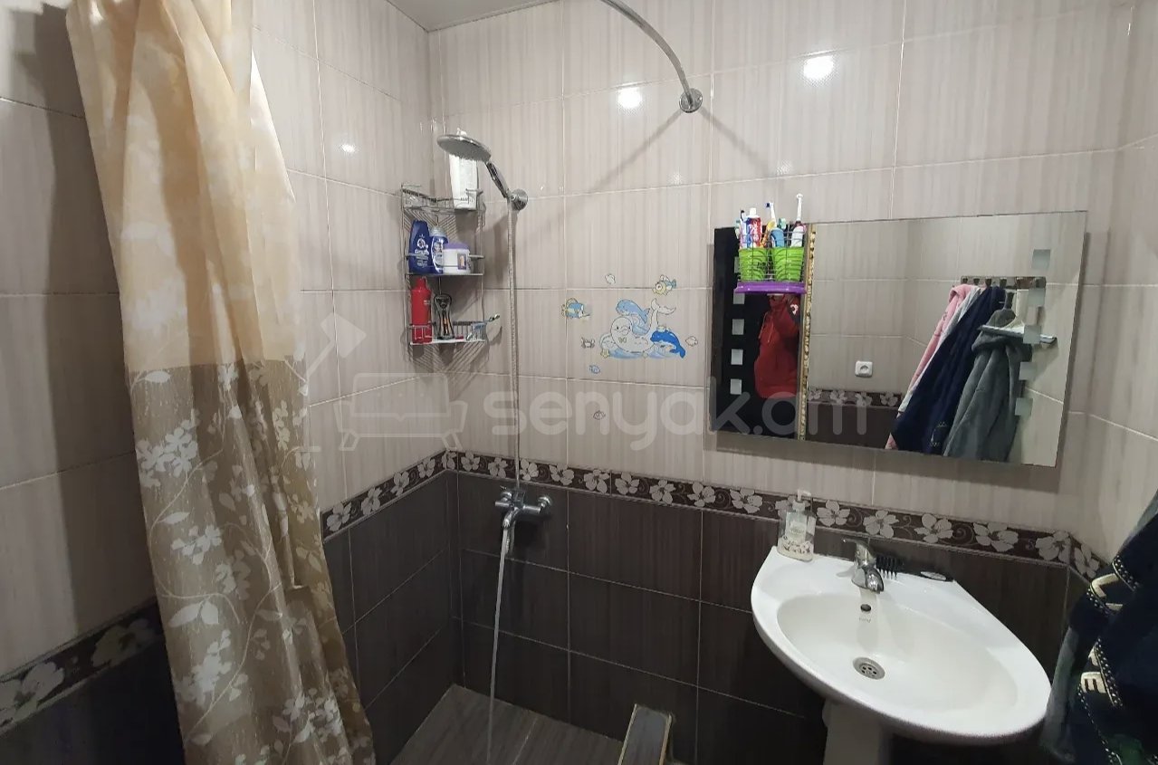 3 Սենյականոց Բնակարան, 84քմ, 4/9 հարկ, Կապիտալ Վերանորոգված, Կահավորված, Արևկող