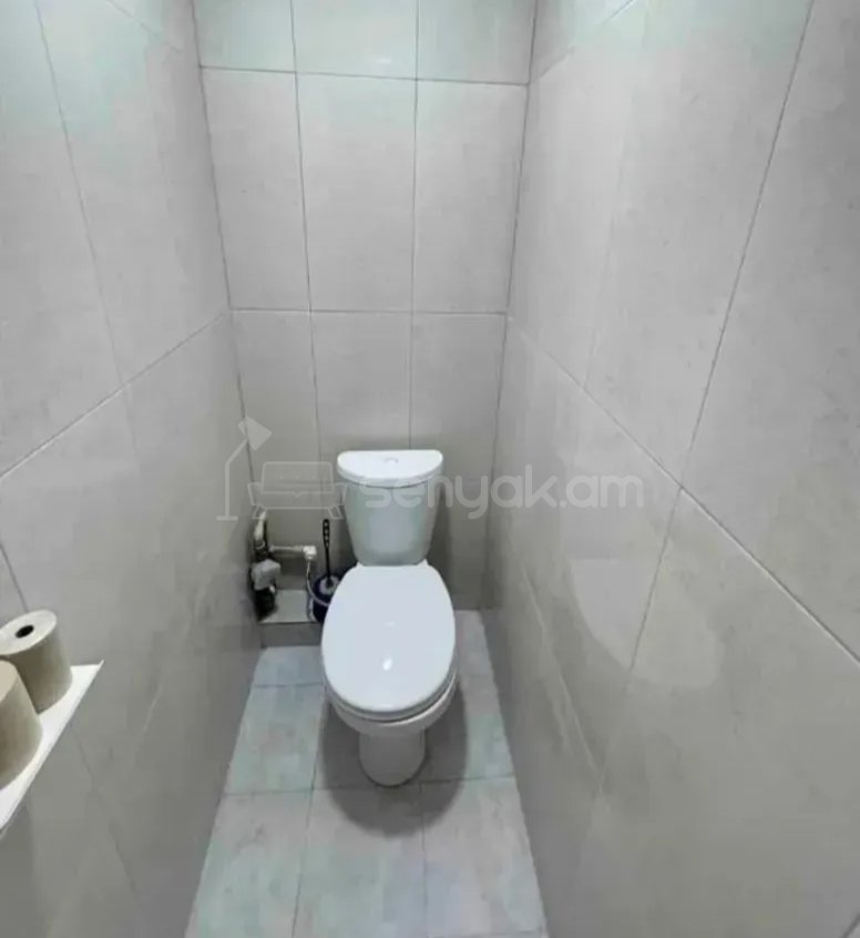 3 Սենյականոց Բնակարան, 82քմ, 2/9 հարկ, Կապիտալ Վերանորոգված, Կահավորված, Արևկող