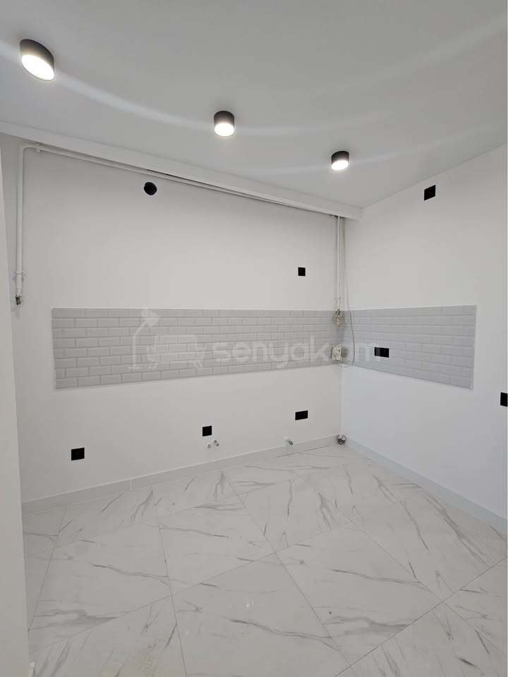 2 Սենյականոց Բնակարան, 41քմ, 7/16 հարկ, Կապիտալ Վերանորոգված