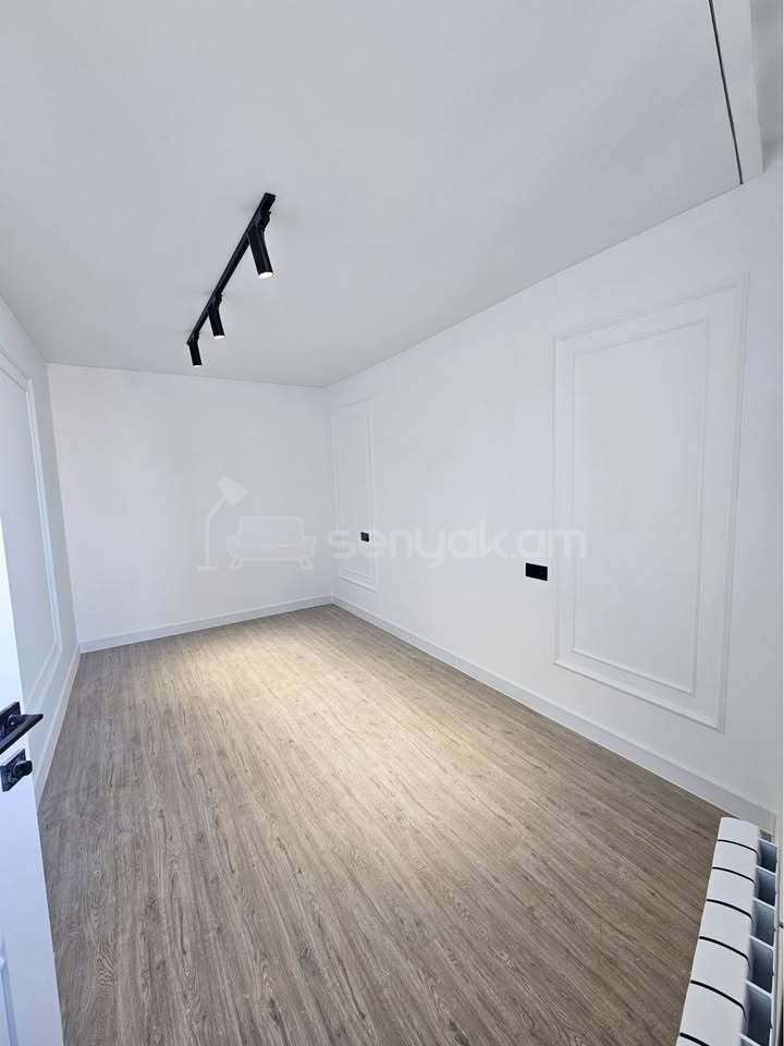 2 Սենյականոց Բնակարան, 41քմ, 7/16 հարկ, Կապիտալ Վերանորոգված