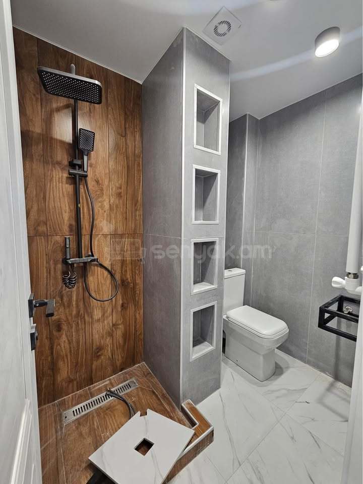 2 Սենյականոց Բնակարան, 41քմ, 7/16 հարկ, Կապիտալ Վերանորոգված