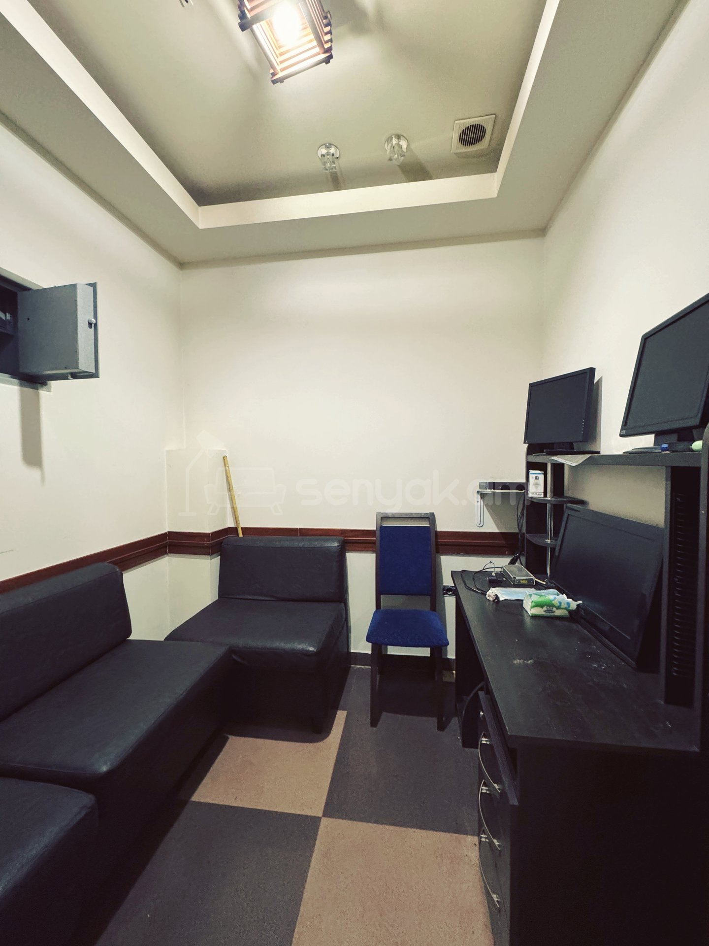 Սպասարկման Տարածք, 260քմ, Կապիտալ Վերանորոգված