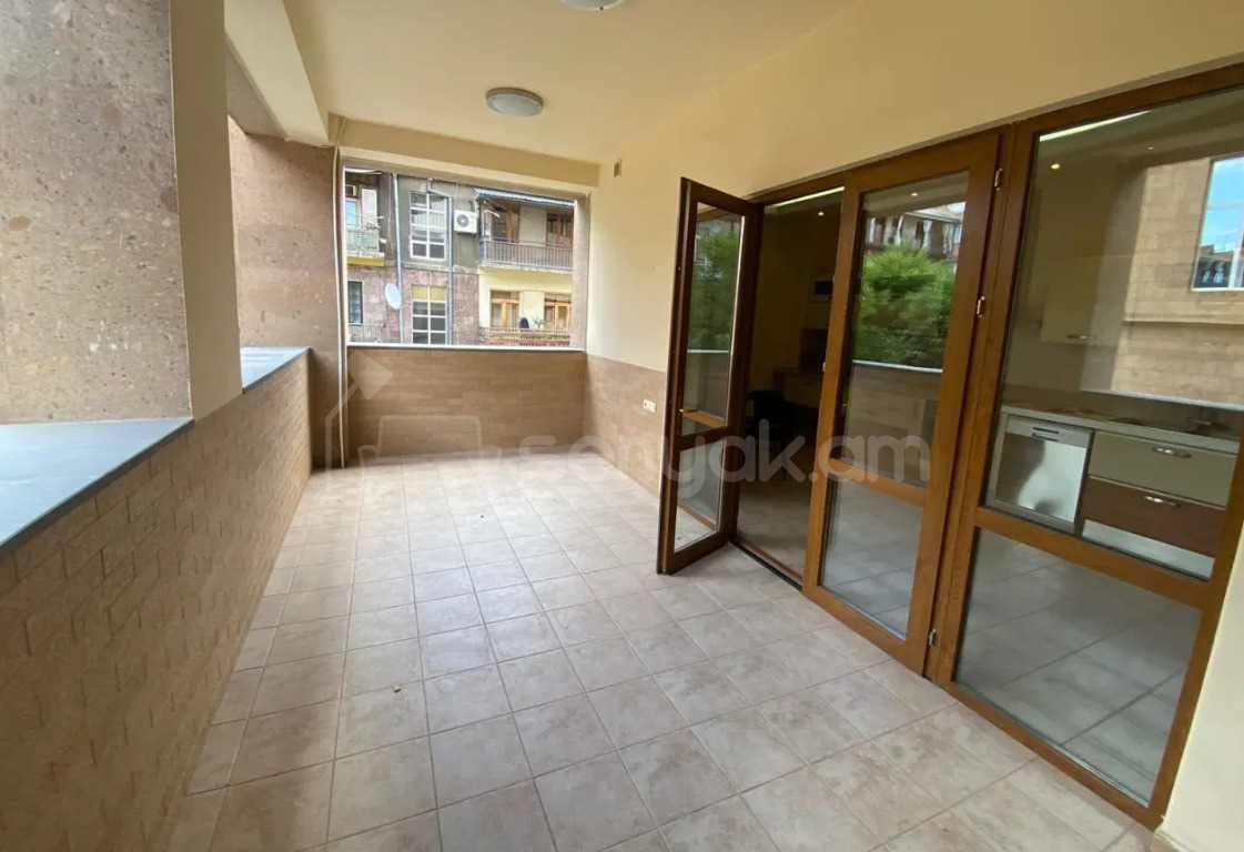 5 Սենյականոց Բնակարան Նորակառույցում, 240քմ, 3/7 հարկ, Կապիտալ Վերանորոգված, Կահավորված, Արևկող