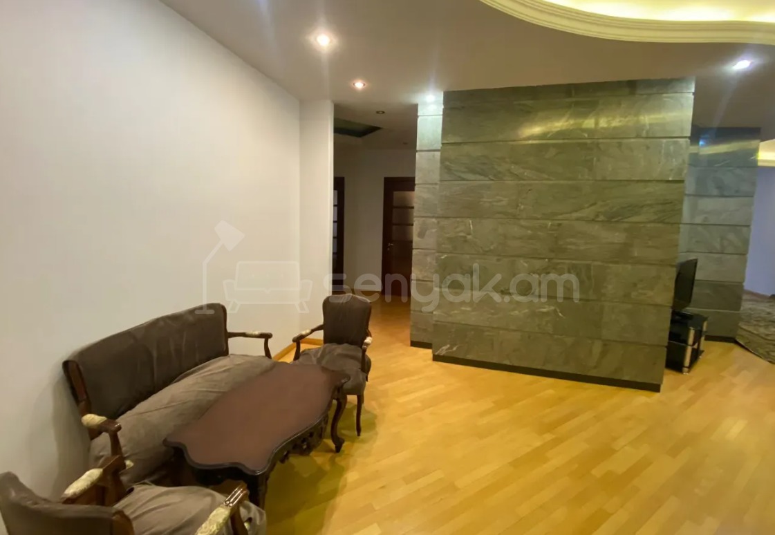 5 Սենյականոց Բնակարան Նորակառույցում, 240քմ, 3/7 հարկ, Կապիտալ Վերանորոգված, Կահավորված, Արևկող