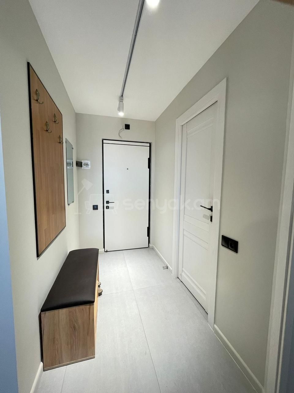 2 Սենյականոց Բնակարան, 40քմ, 11/14 հարկ, Կապիտալ Վերանորոգված, Կահավորված, Արևկող