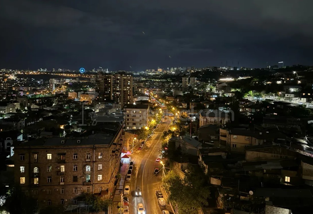 3 Սենյականոց Բնակարան Նորակառույցում, 67քմ, 12/13 հարկ, Դիզայներական Վերանորոգված, Կահավորված, Արևկող