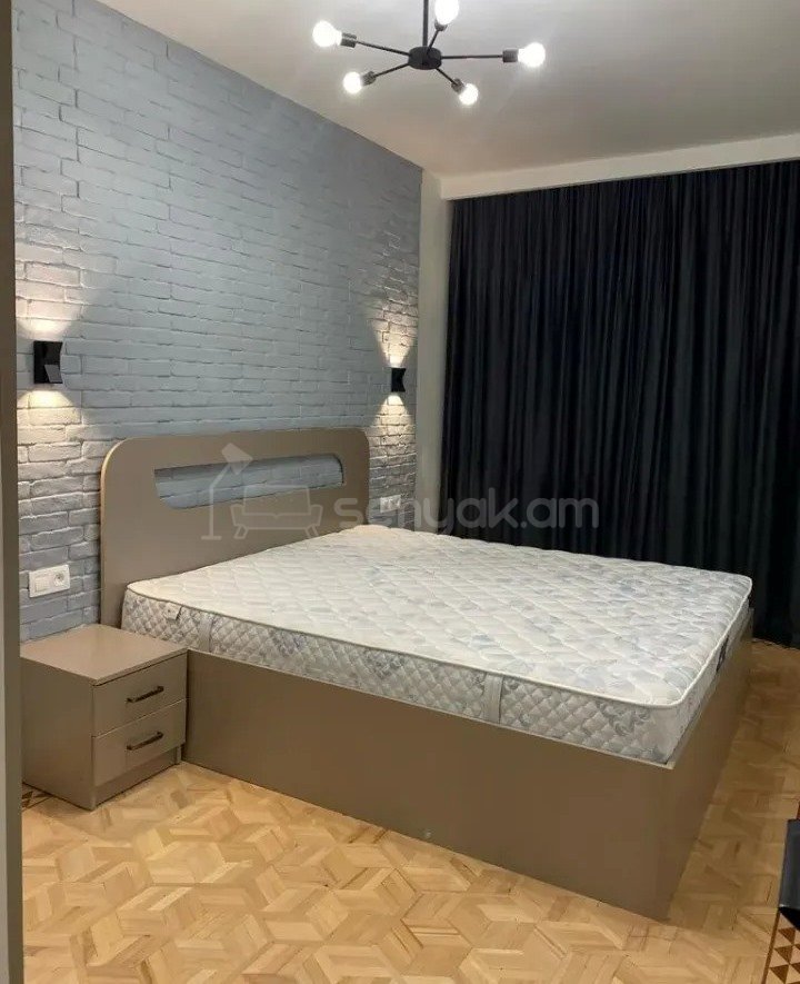 2 Սենյականոց Բնակարան Քարե Շենքում, 54քմ, 3/7 հարկ, Դիզայներական Վերանորոգված