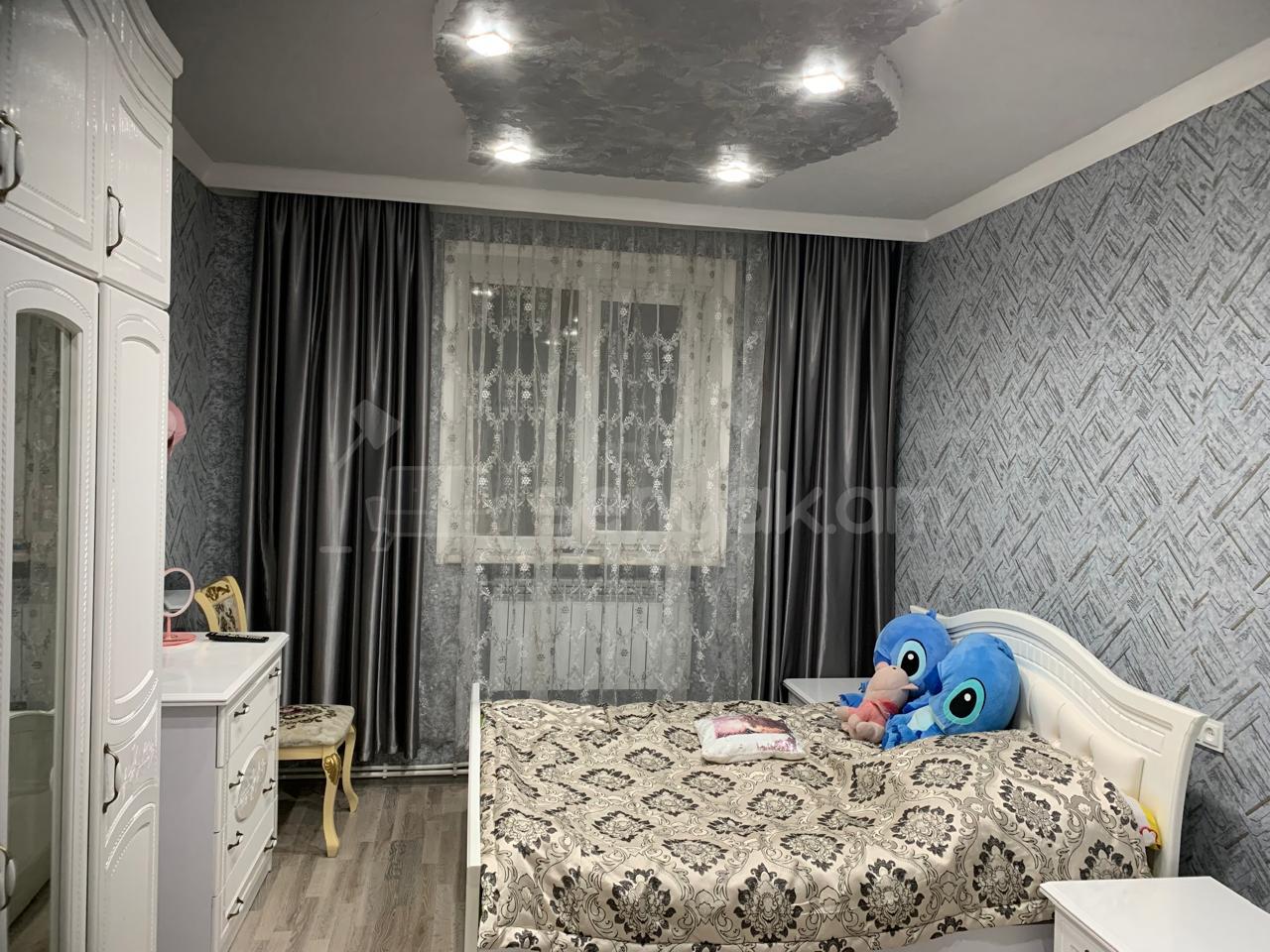 8 Սենյականոց Սեփական Տուն, 250քմ, Կապիտալ Վերանորոգված, Ավտոտնակով