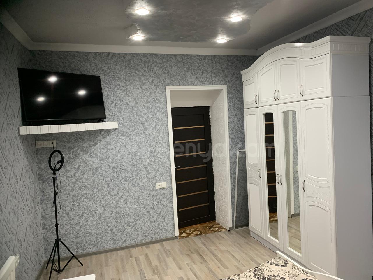 8 Սենյականոց Սեփական Տուն, 250քմ, Կապիտալ Վերանորոգված, Ավտոտնակով