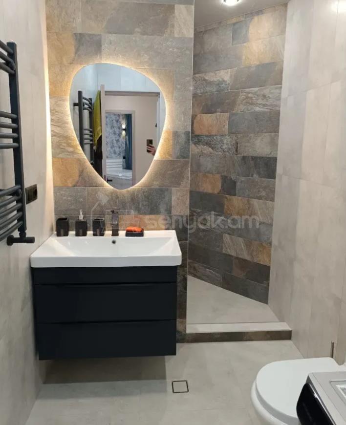 2 Սենյականոց Բնակարան, 50քմ, 9/13 հարկ, Կապիտալ Վերանորոգված, Կահավորված, Արևկող