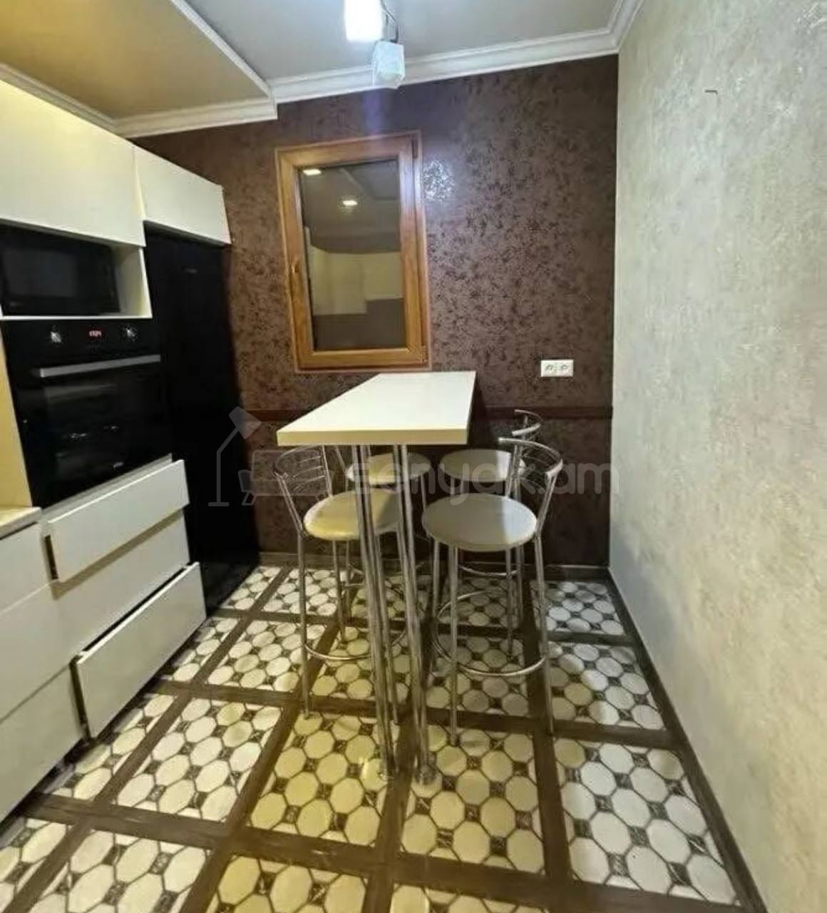 3 Սենյականոց Բնակարան, 78քմ, 13/16 հարկ, Կապիտալ Վերանորոգված, Կահավորված, Արևկող