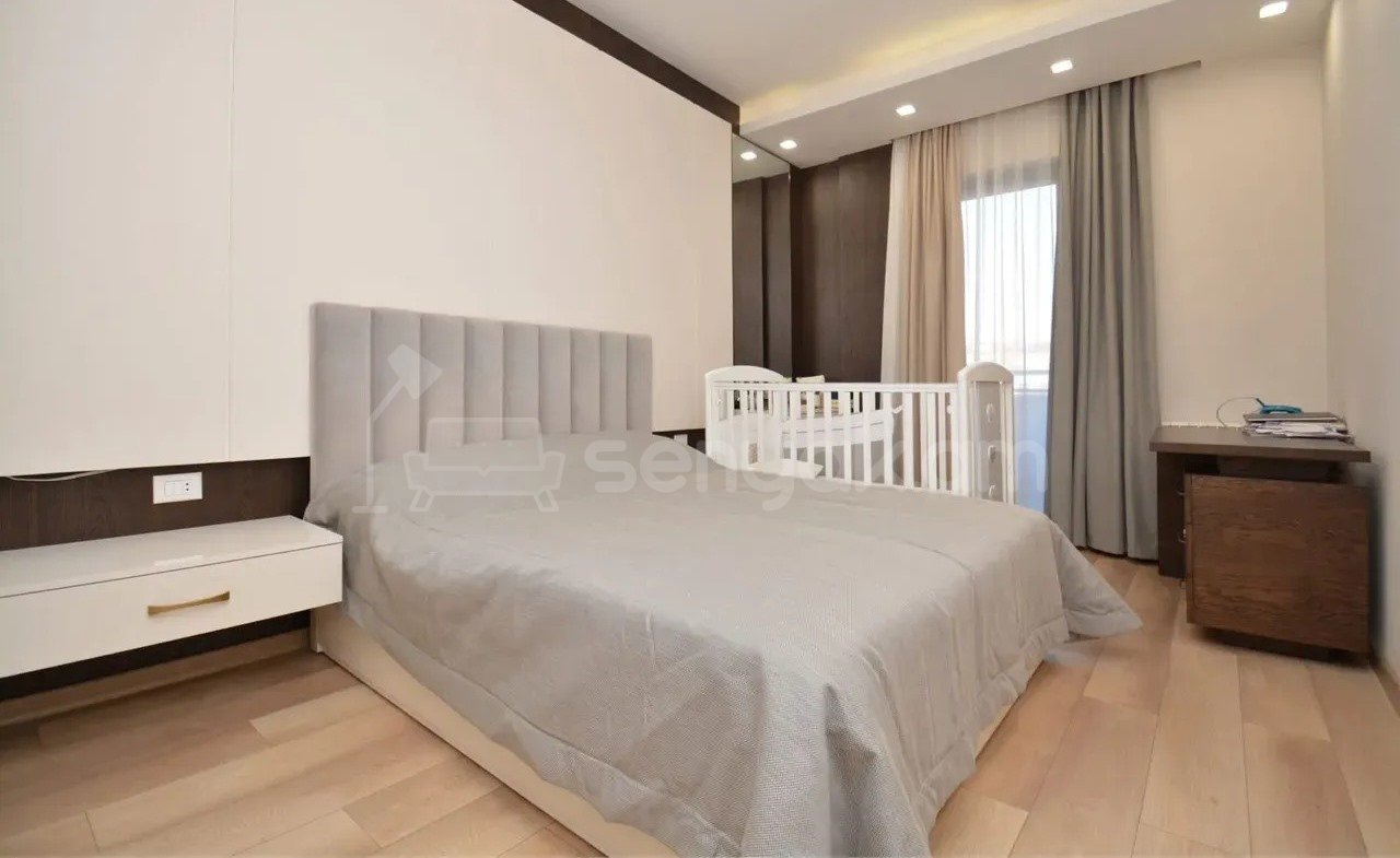 2 Սենյականոց Բնակարան Նորակառույցում, 77քմ, 6/6 հարկ, Կապիտալ Վերանորոգված