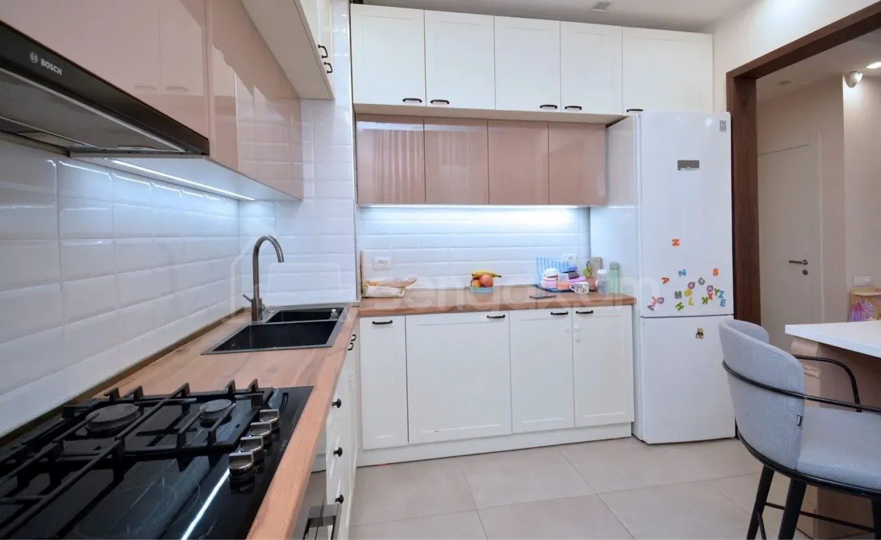 2 Սենյականոց Բնակարան Նորակառույցում, 77քմ, 6/6 հարկ, Կապիտալ Վերանորոգված