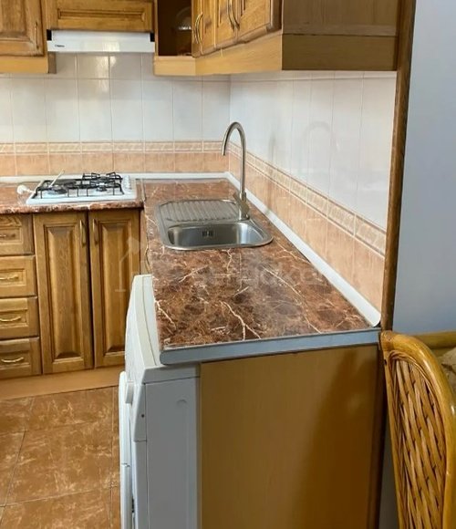 3 Սենյականոց Բնակարան Քարե Շենքում, 66քմ, 3/5 հարկ, Կապիտալ Վերանորոգված, Կահավորված, Արևկող