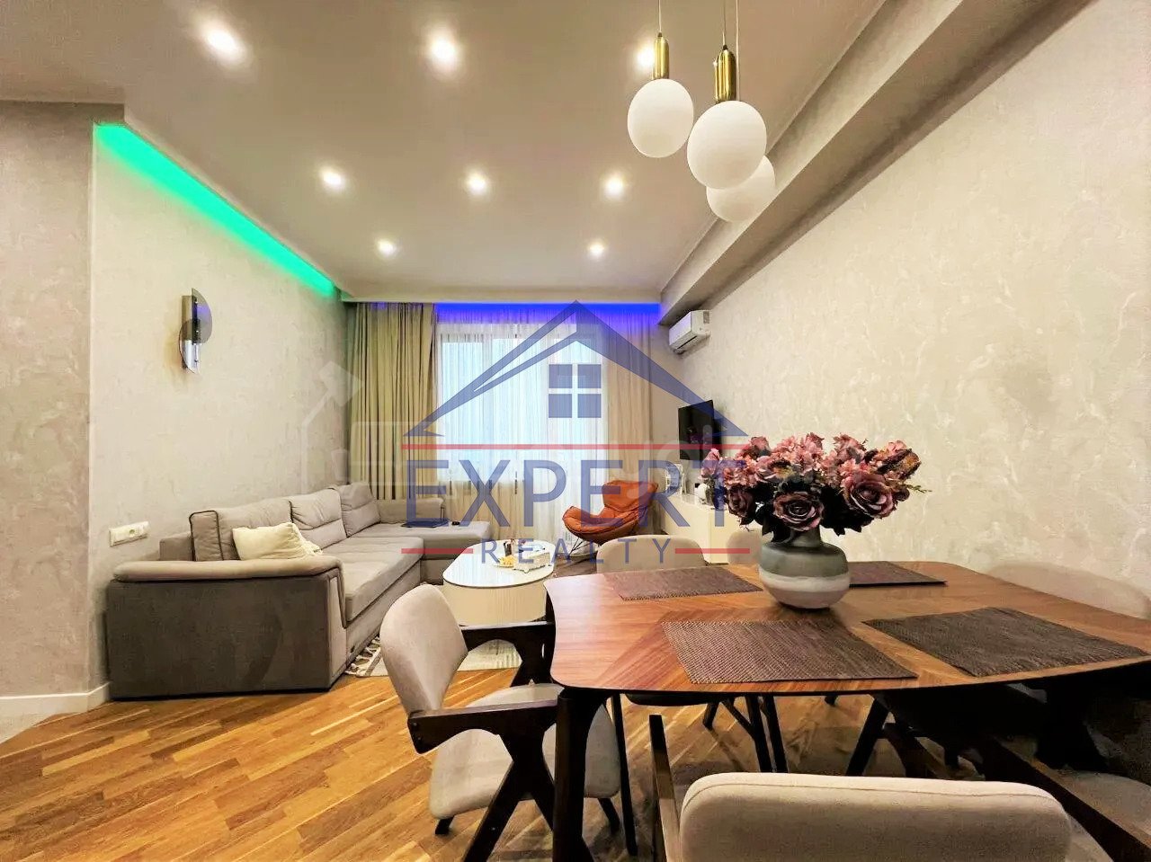 2 Սենյականոց Բնակարան Նորակառույցում, 53քմ, 7/14 հարկ, Դիզայներական Վերանորոգված, Կահավորված, Արևկող