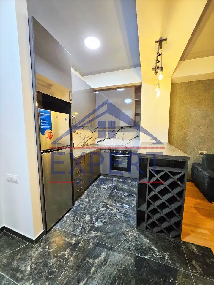 2 Սենյականոց Բնակարան Նորակառույցում, 60քմ, 10/15 հարկ, Կապիտալ Վերանորոգված, Կահավորված, Արևկող