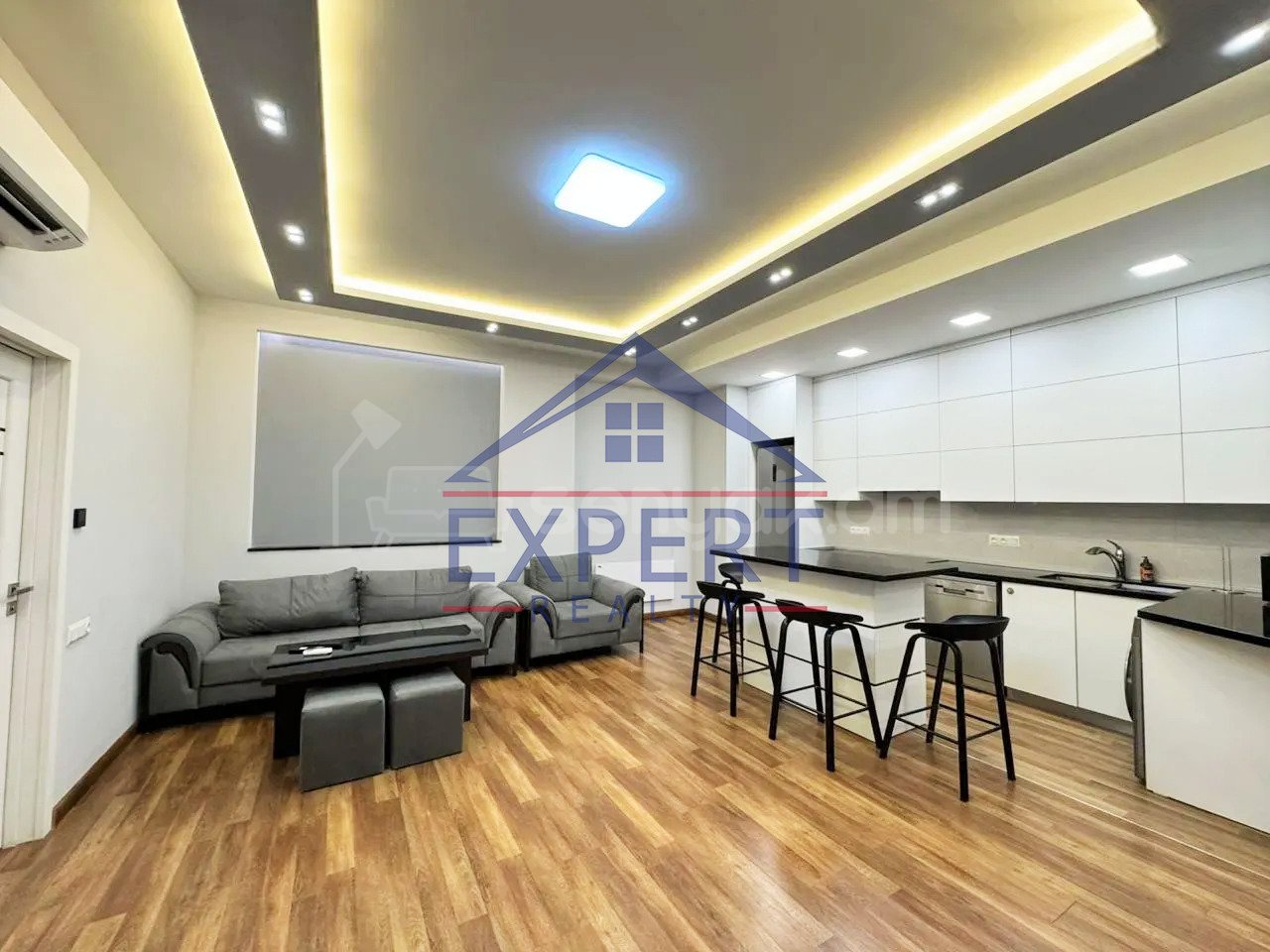 3 Սենյականոց Բնակարան Նորակառույցում, 75քմ, 6/12 հարկ, Կապիտալ Վերանորոգված, Կահավորված, Արևկող