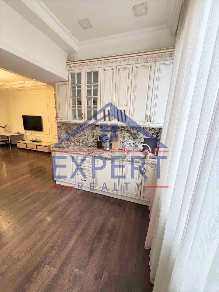 3 Սենյականոց Բնակարան Քարե Շենքում, 87քմ, 2/3 հարկ, Կապիտալ Վերանորոգված, Կահավորված, Արևկող