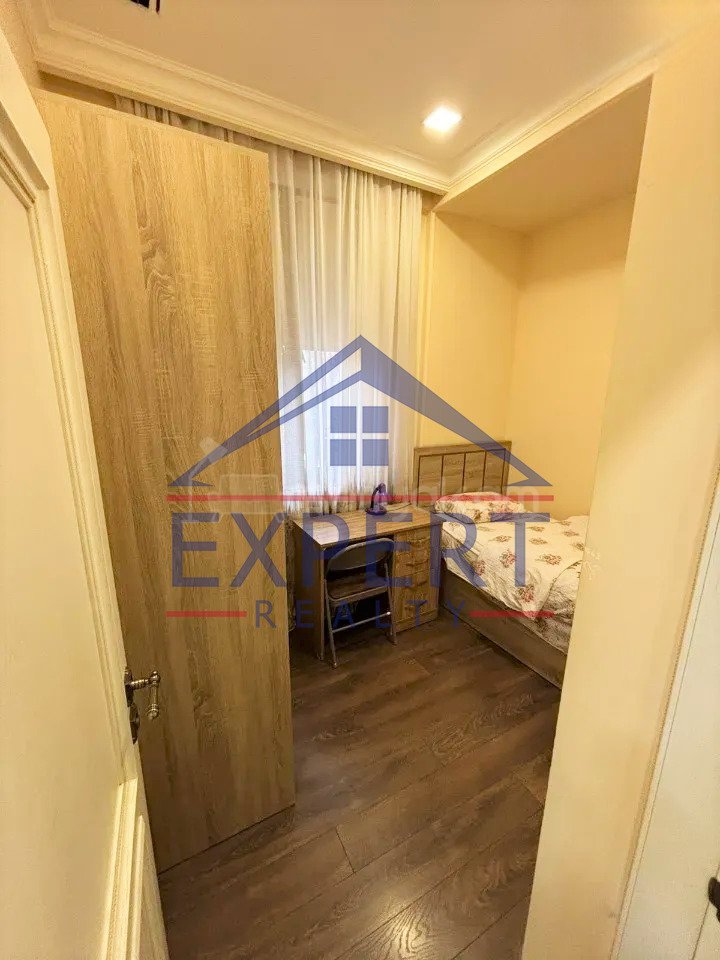 3 Սենյականոց Բնակարան Քարե Շենքում, 87քմ, 2/3 հարկ, Կապիտալ Վերանորոգված, Կահավորված, Արևկող