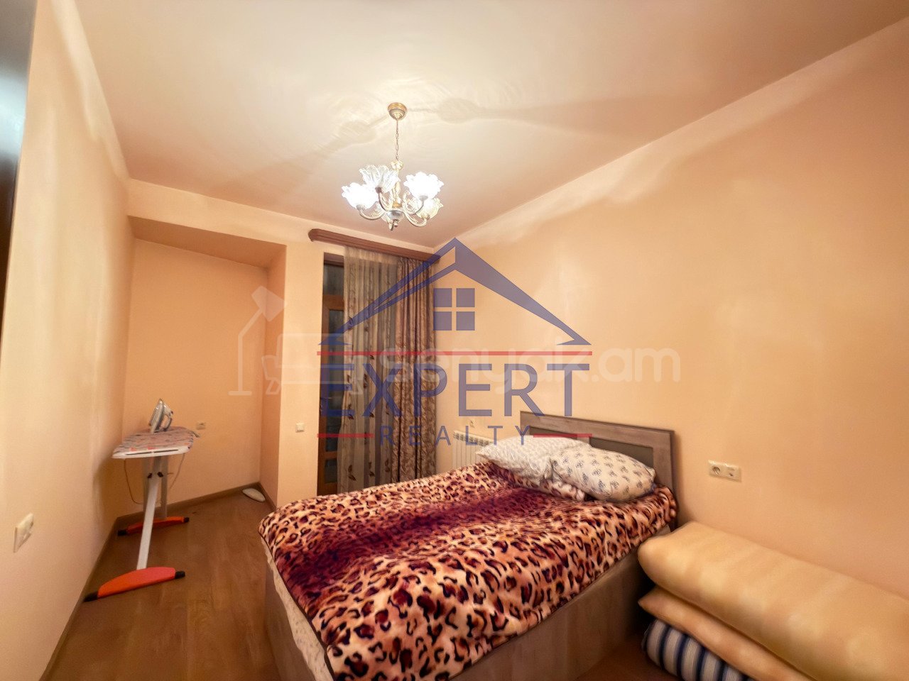 5 Սենյականոց Սեփական Տուն, 210քմ, Կապիտալ Վերանորոգված, Կահավորված, Ավտոտնակով