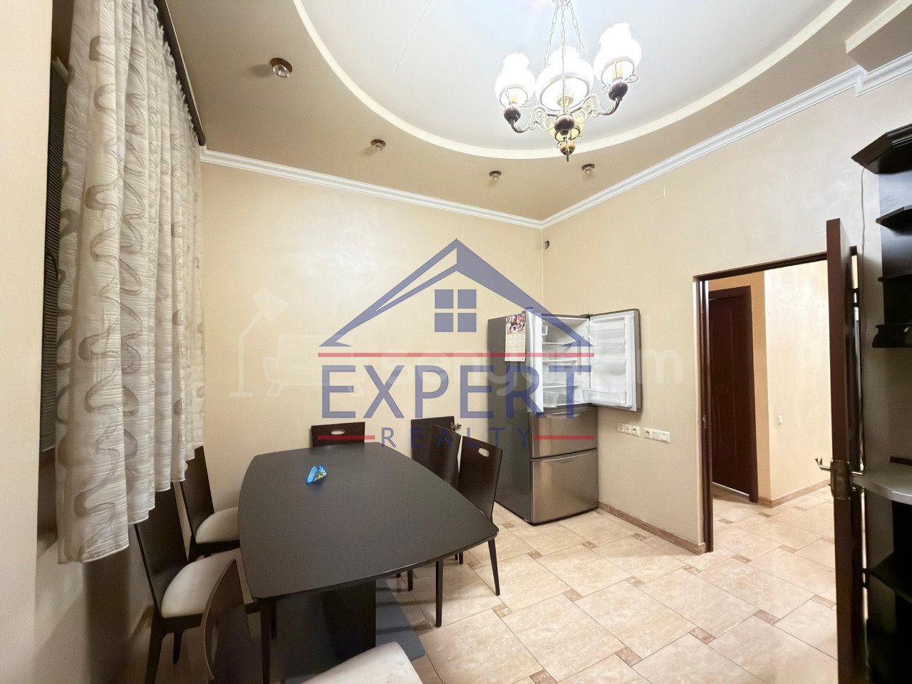 5 Սենյականոց Սեփական Տուն, 210քմ, Կապիտալ Վերանորոգված, Կահավորված, Ավտոտնակով