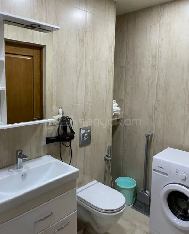 2 Սենյականոց Բնակարան Նորակառույցում, 45քմ, 13/18 հարկ, Դիզայներական Վերանորոգված, Կահավորված, Արևկող