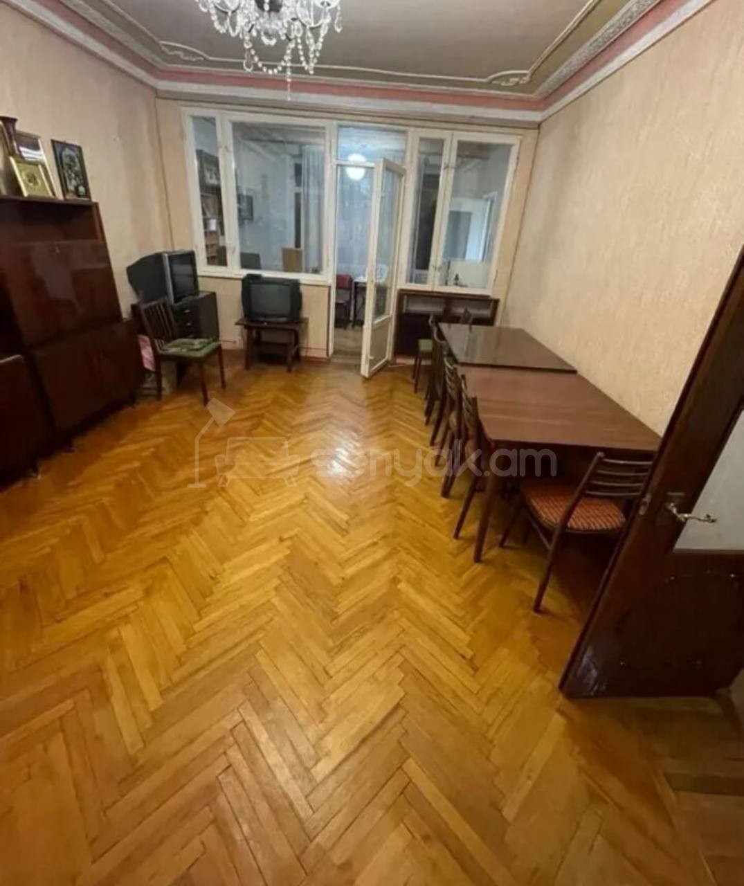 3 Սենյականոց Բնակարան Քարե Շենքում, 92քմ, 3/6 հարկ, Կոսմետիկ Վերանորոգված