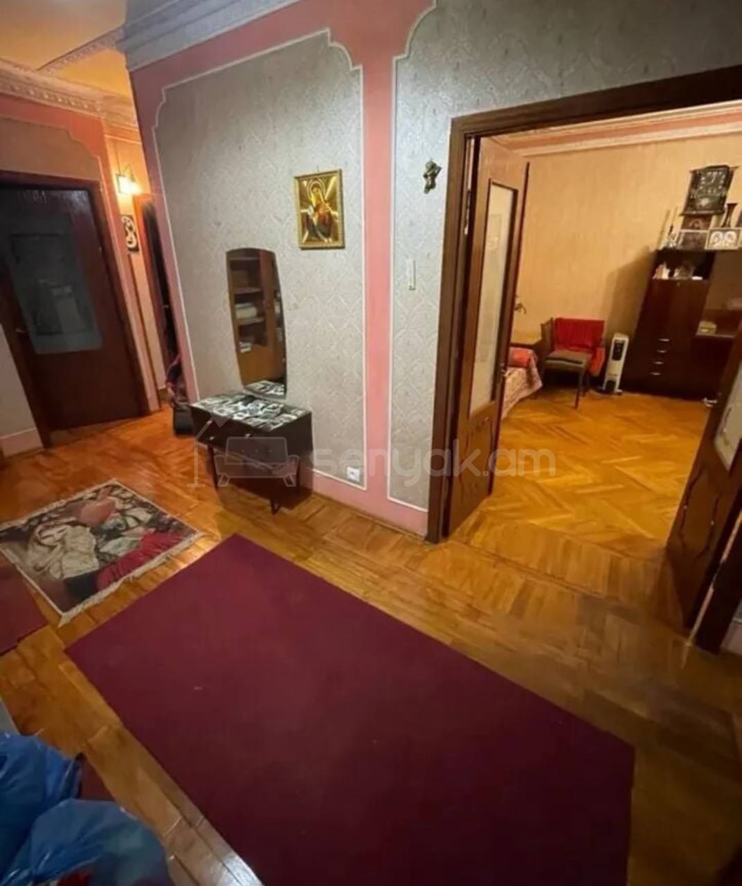 3 Սենյականոց Բնակարան Քարե Շենքում, 92քմ, 3/6 հարկ, Կոսմետիկ Վերանորոգված