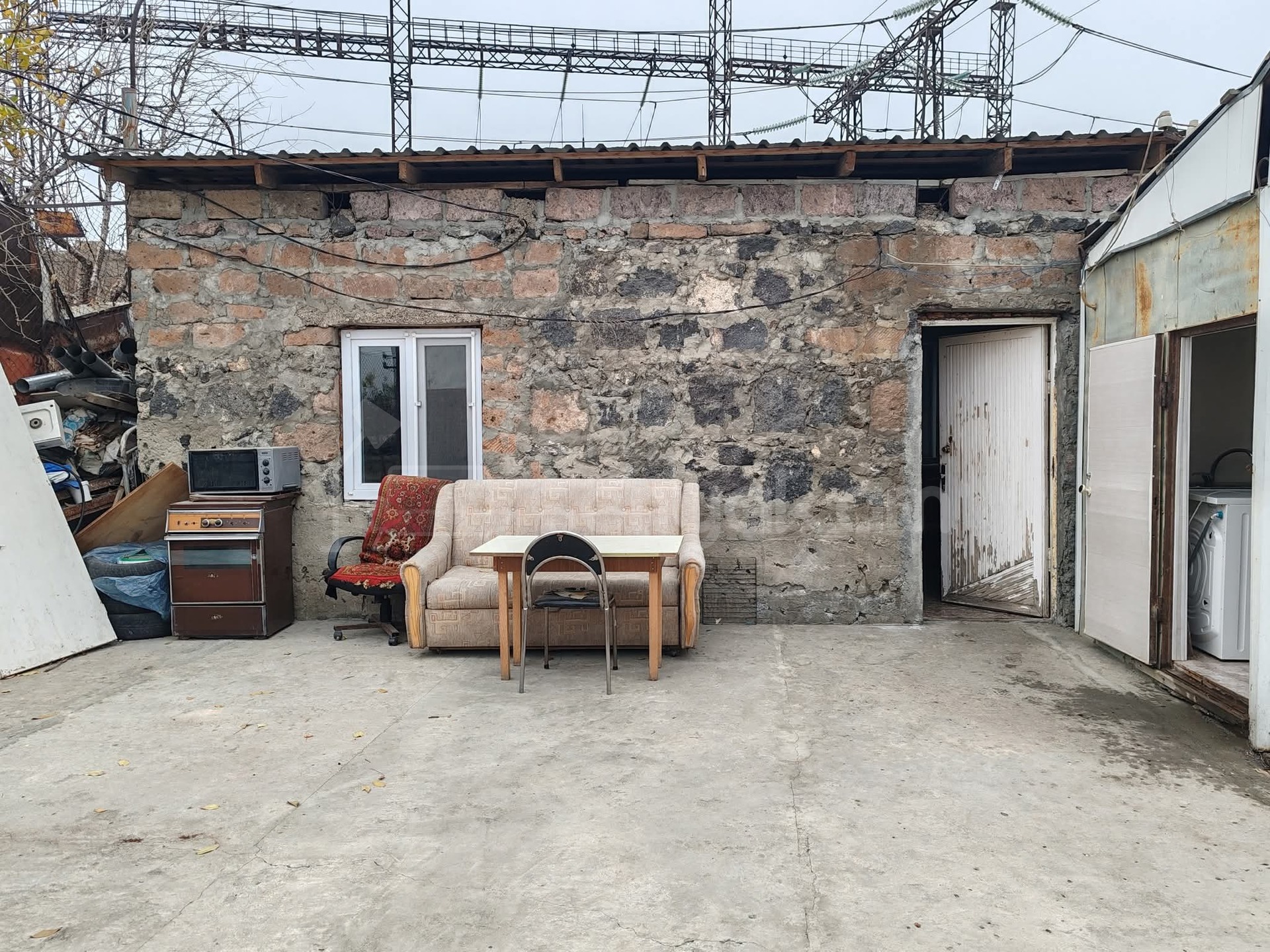 1 Սենյականոց Սեփական Տուն, 30քմ, Նորմալ Վիճակում