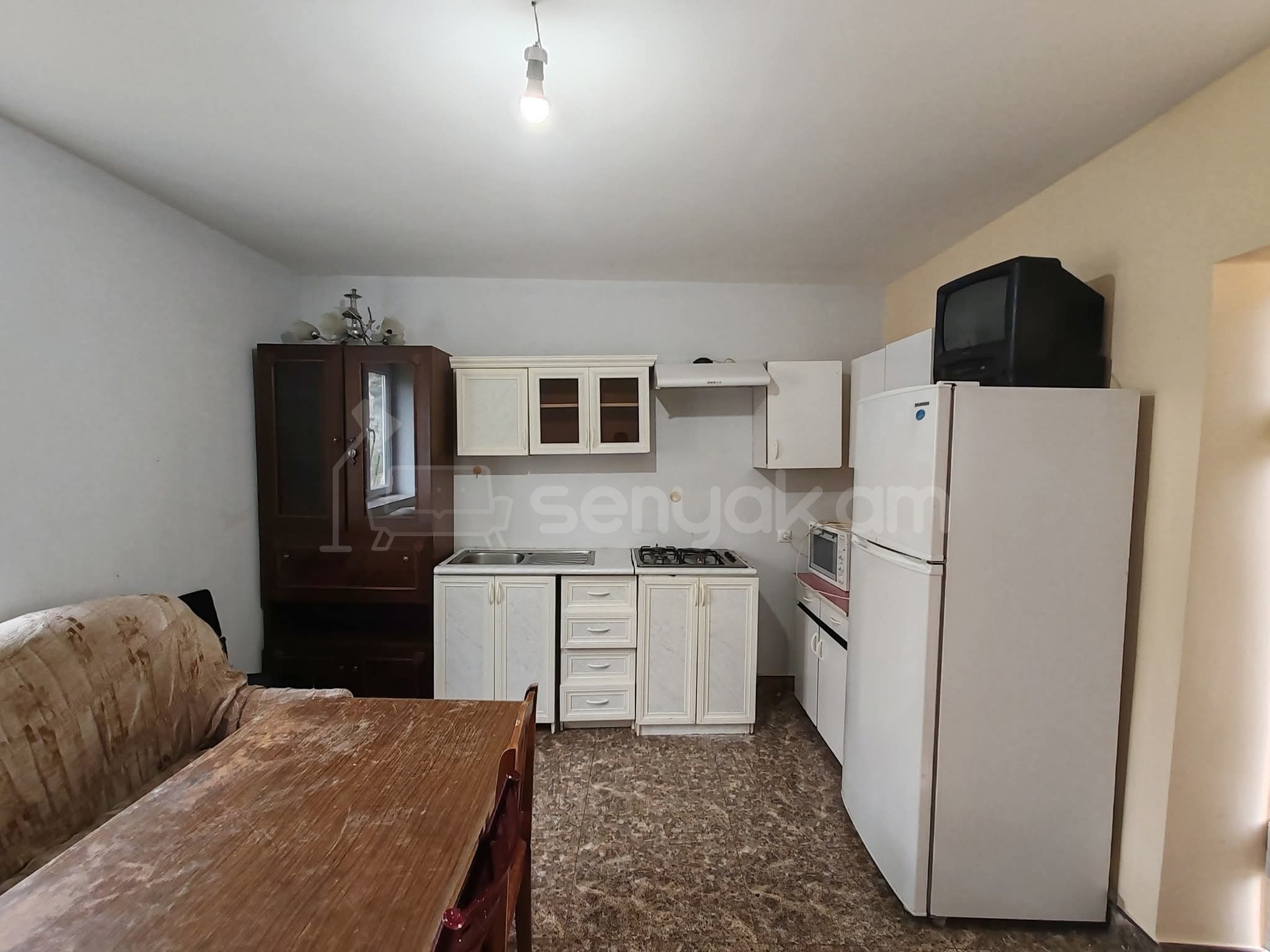 1 Սենյականոց Սեփական Տուն, 30քմ, Նորմալ Վիճակում