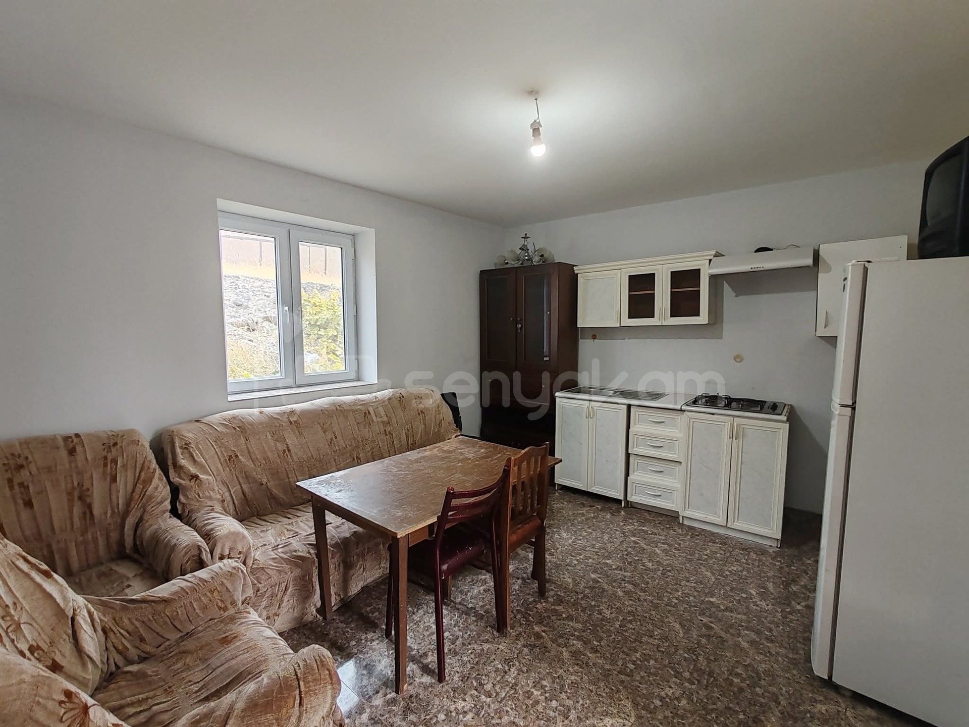 1 Սենյականոց Սեփական Տուն, 30քմ, Նորմալ Վիճակում