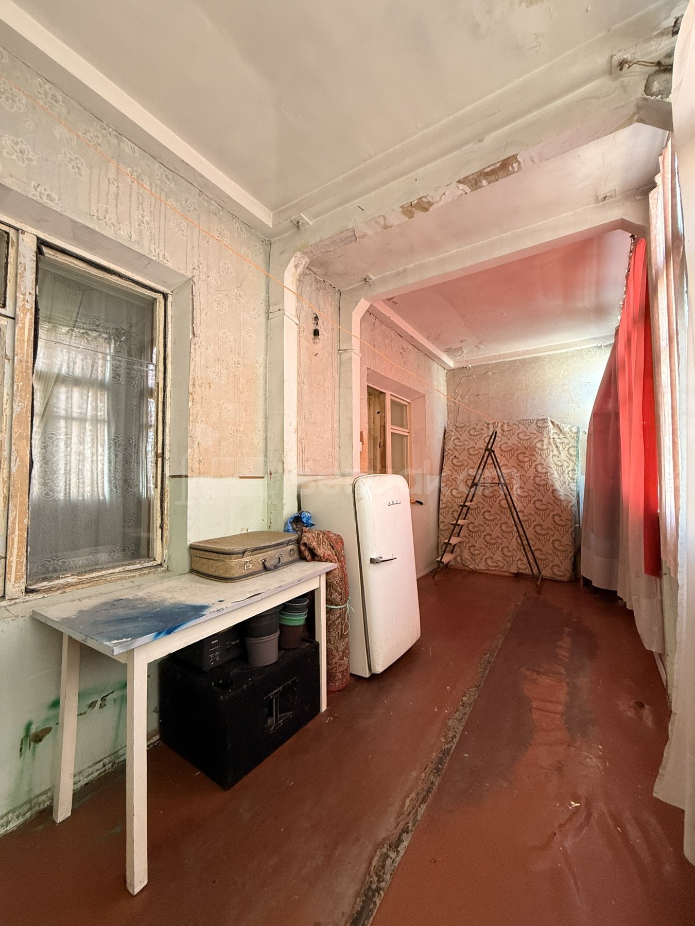 3 Սենյականոց Բնակարան Քարե Շենքում, 87քմ, 5/5 հարկ, Պետական Վիճակում